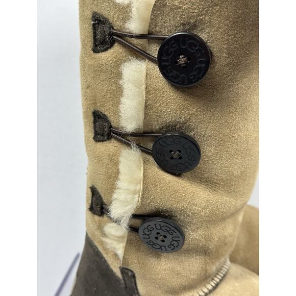 Ugg Bailey Button Triplet Brown Bomber Boot Sheepskin Shearling Lined Sz 6 Tall - Picture 7 of 13